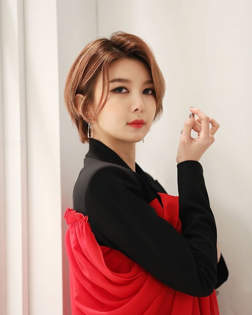 Dreamcatcher - Dami (Teaser) 01.jpg