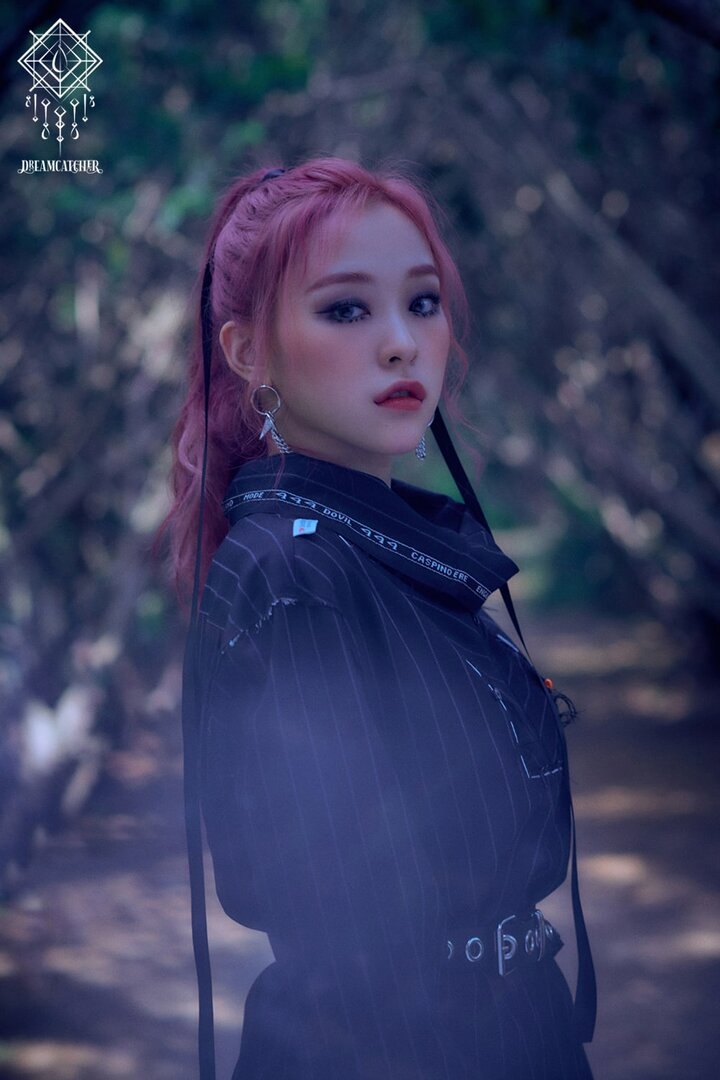 Dreamcatcher - Gahyeon (BOCA Teaser) 01.jpeg
