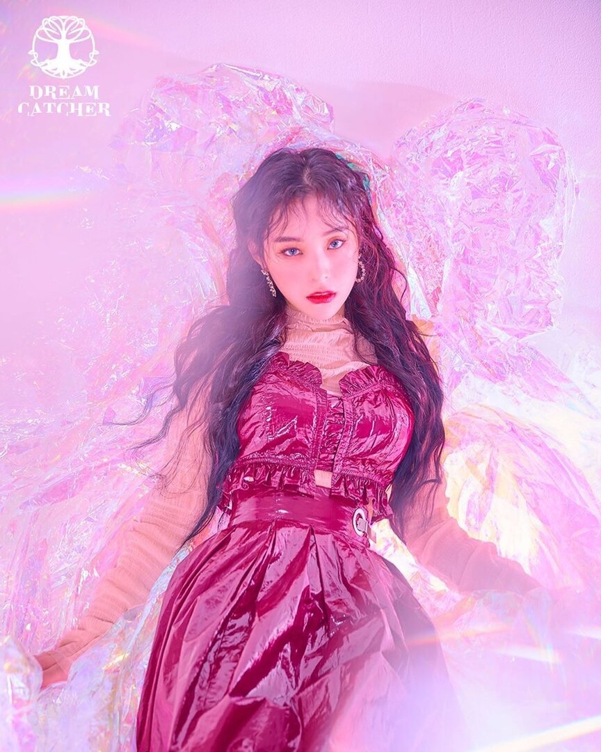 Dreamcatcher - Gahyeon (Teaser) 05.jpg
