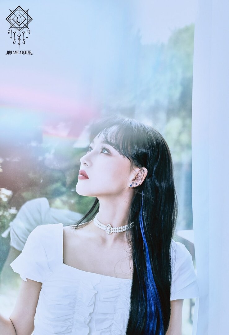 Dreamcatcher - Siyeon (BOCA Teaser) 02.jpeg