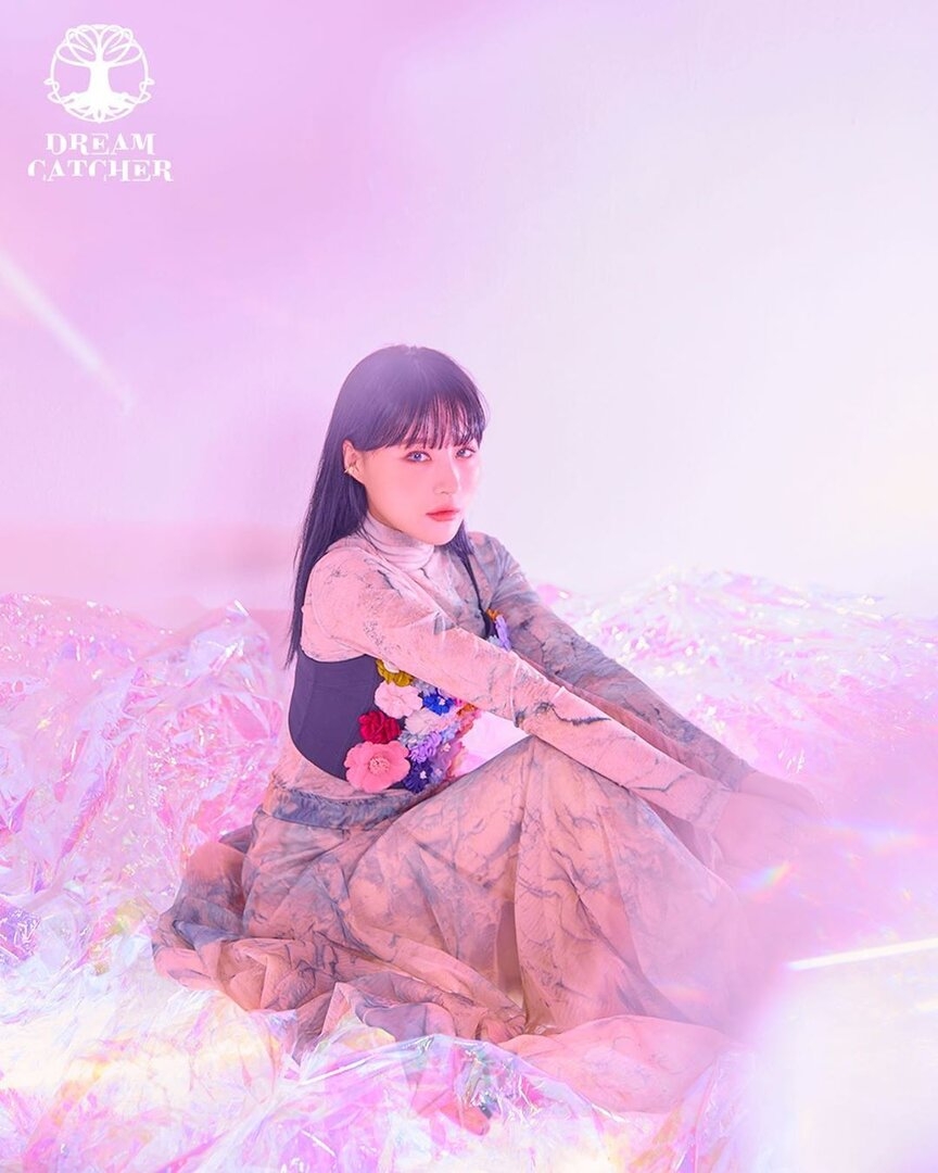 Dreamcatcher - Siyeon (Teaser) 05.jpg