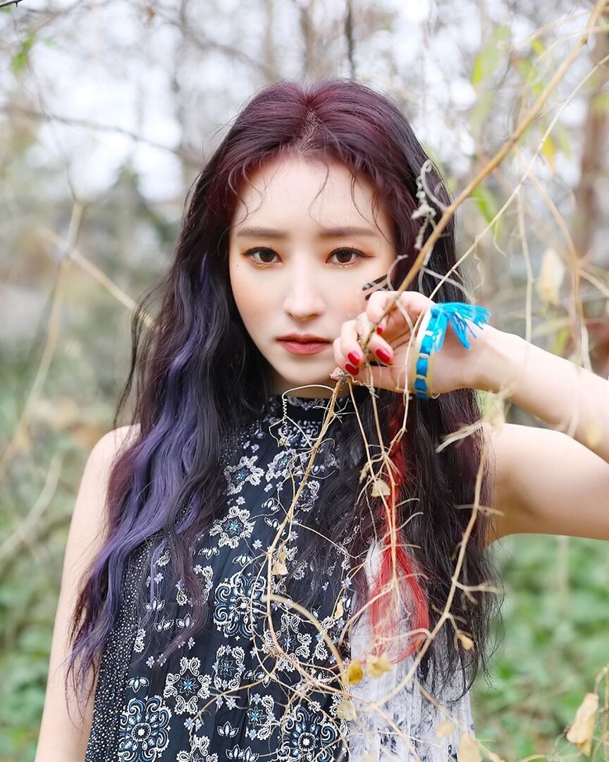 Dreamcatcher - SuA (Teaser) 06.jpg