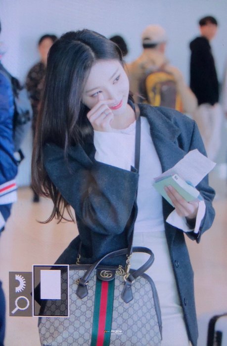 DrHznOfV4AA_OtB.jpg