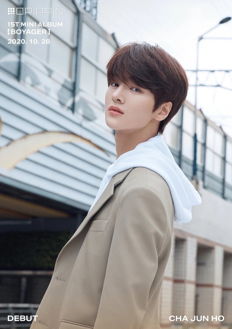 DRIPPIN_Cha_Jun_Ho_Boyager_group_concept_photo_1 copy.jpg