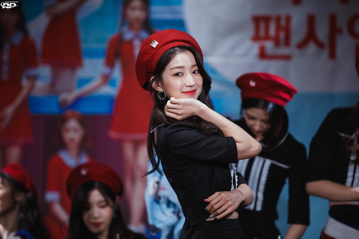 DxMiXrjVYAEa84O.jpg