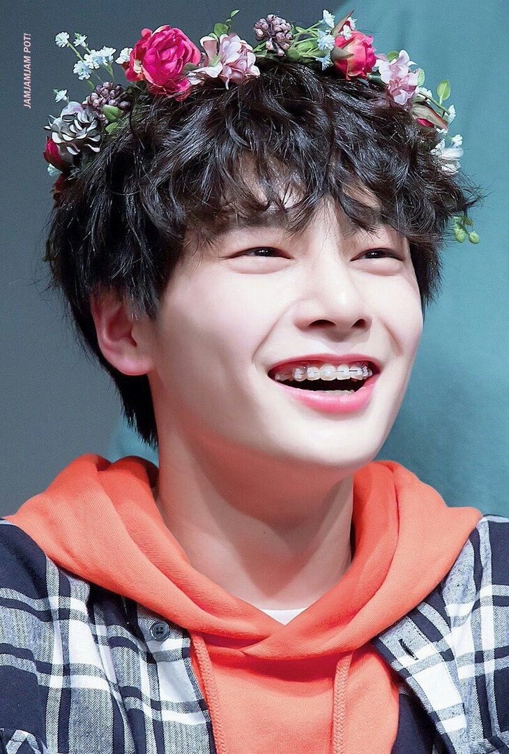 EgIa9jDXYAEyhff.jpg
