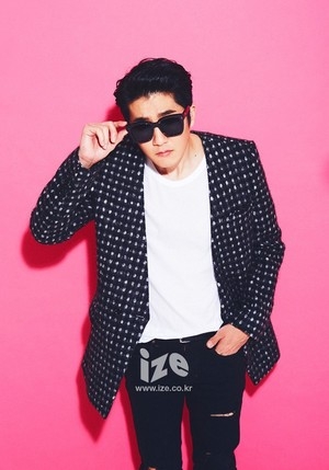 Epik-High-ize-Magazine-November-Issue-14-epik-high-37755840-300-429.jpg