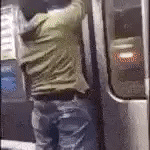 ezgif-3-652a39112a30.gif
