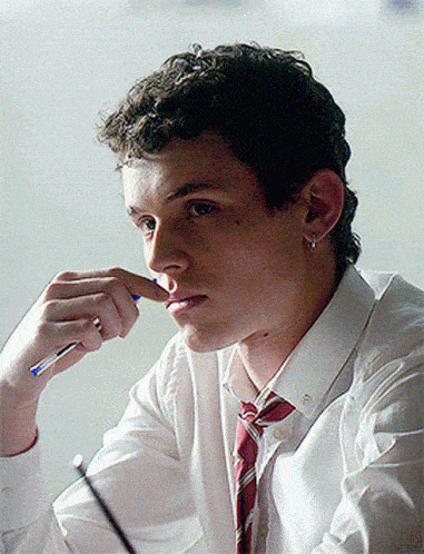 ezgif-68e6e2e3cd12ef56.gif
