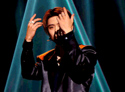 ezgif.com-resize-3.gif