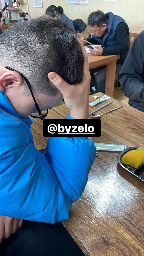 GBHoa0ZaoAAuxGo.jpg