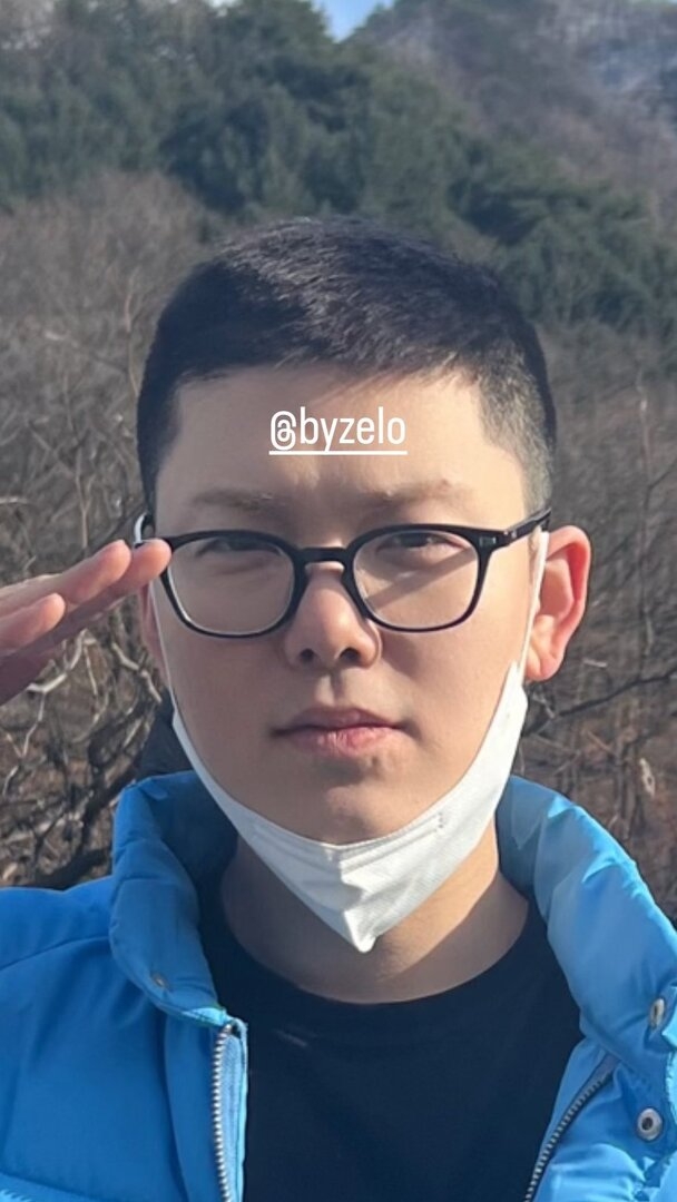 GBIAABZb0AAJmZy.jpg