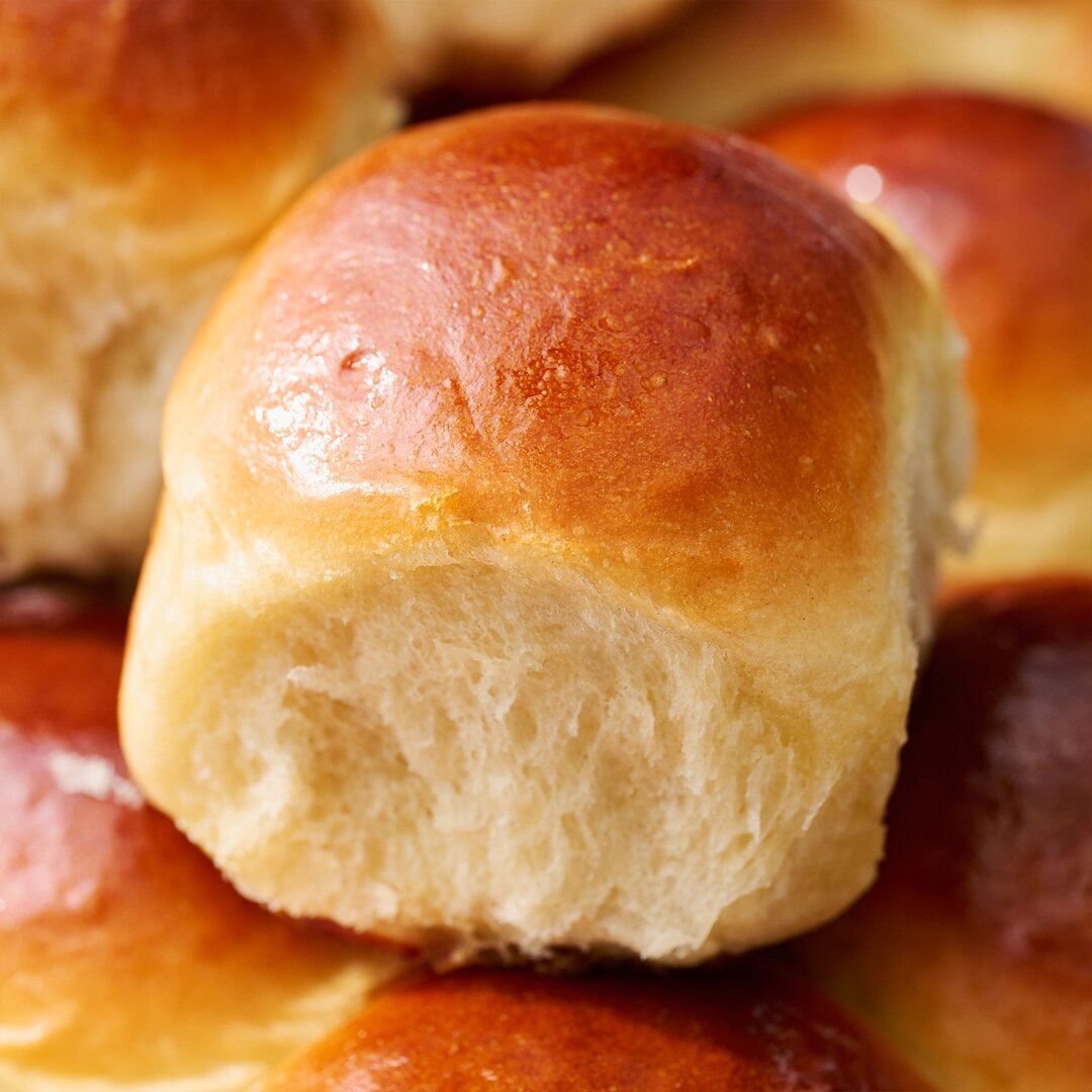 hawaiian-bread-rolls-SQUARE.jpg