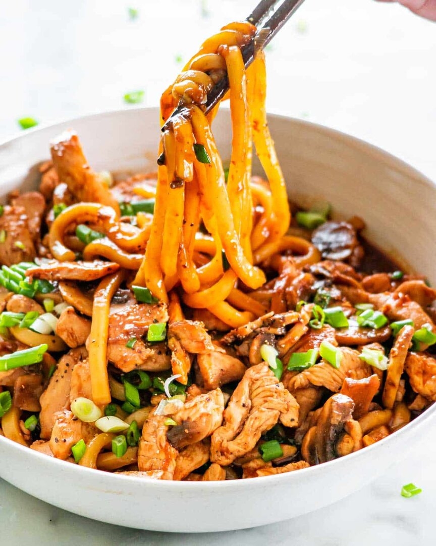 hoisin-chicken-udon-noodles-1-15.jpg