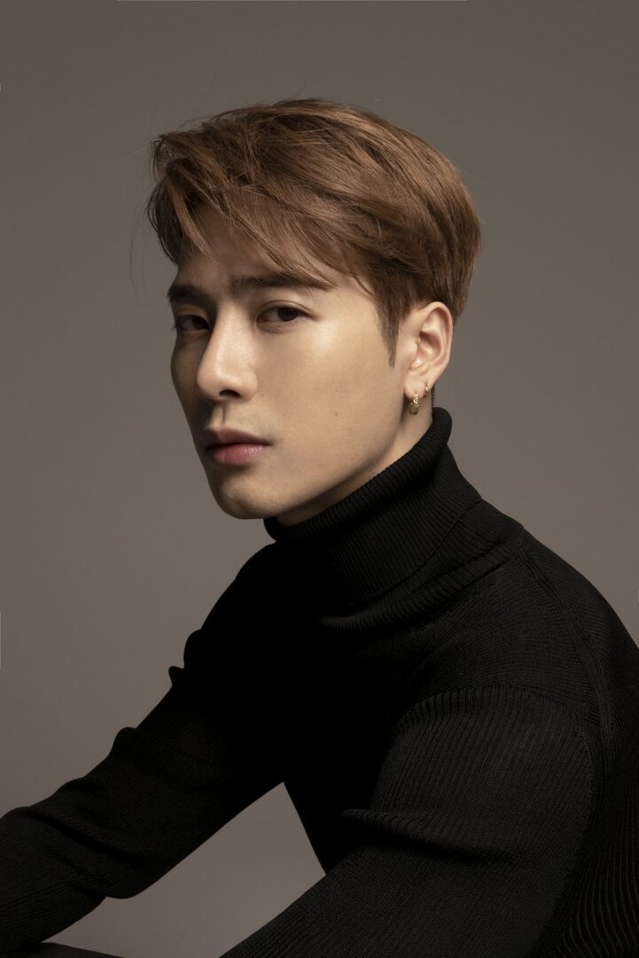 Jackson-Wang-LMLY-Press-Photo-1-900x1349.jpeg