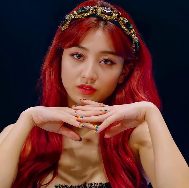 jihyo.jpg
