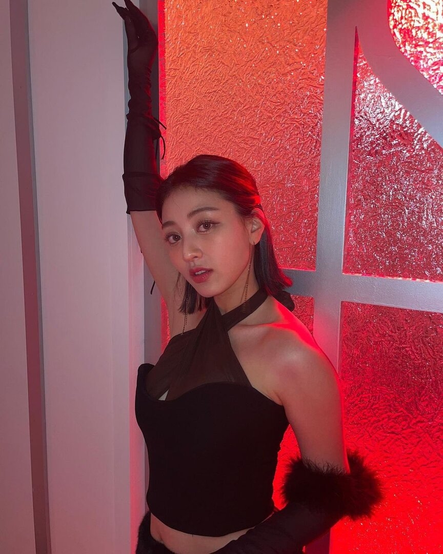 Jihyo275.jpg