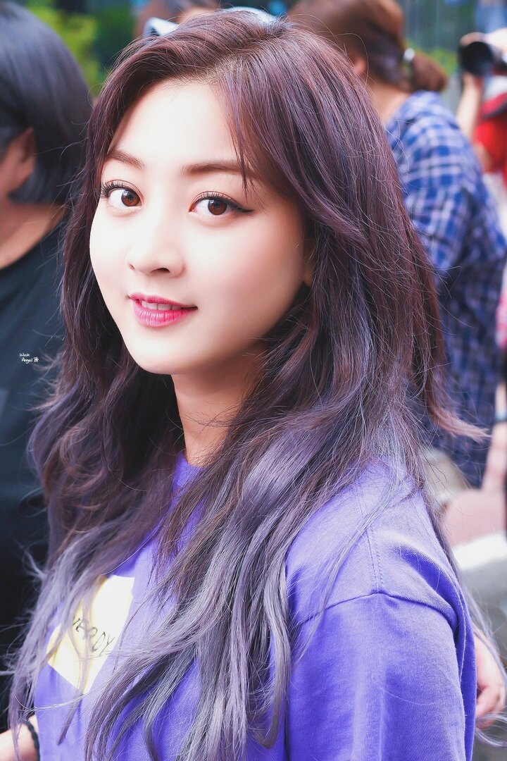 Jihyo8.jpg