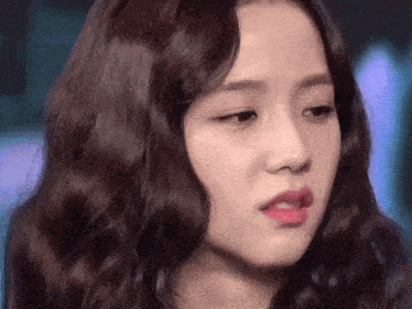 jisoo-disgusted.gif