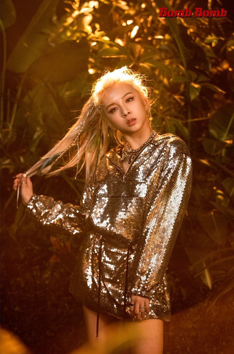 Jiwoo.jpg