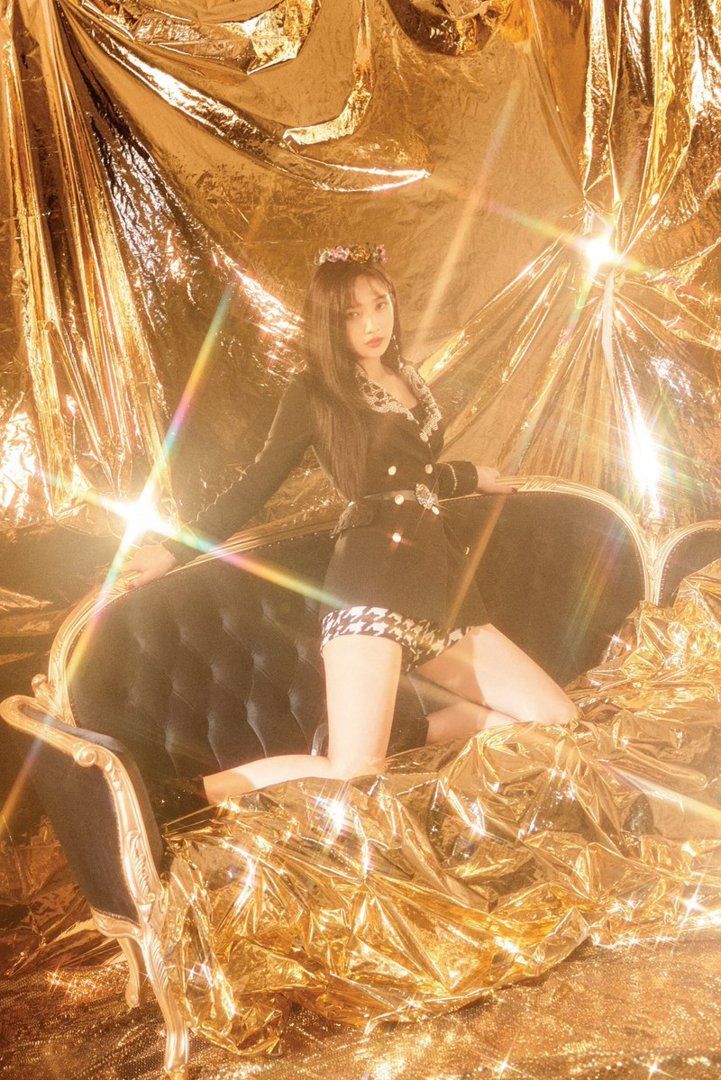 18105