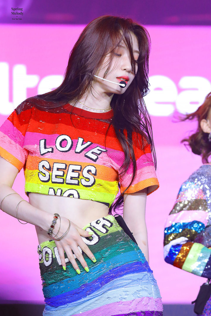 Kim.Suyun.full.200045.jpg