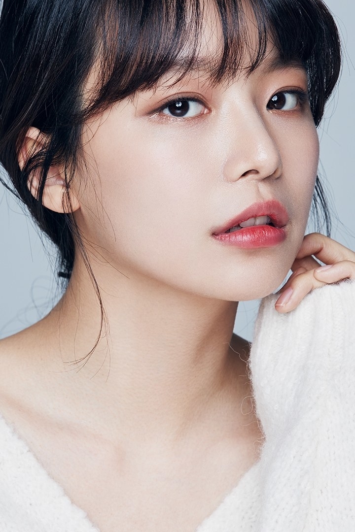 kim_so_yeon_1994_1015473.jpg