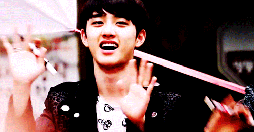 -Kyungsoo-do-kyungsoo-do-36037658-500-260.gif