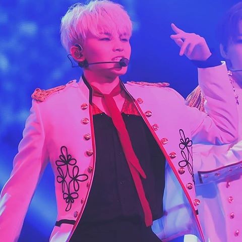 Leader of leaders.jpg