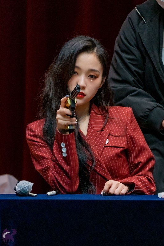 Lee.Gahyeon.full.213021.jpg
