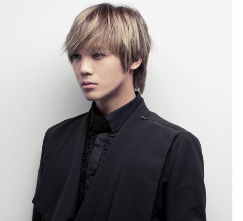 Mir-mblaq-31588847-500-456.jpg
