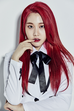 MOMOLAND_Nayun_Great%21_promo_photo.png