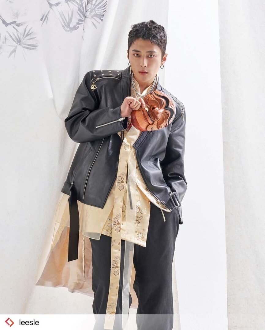 official_kard-16031556461611.jpg