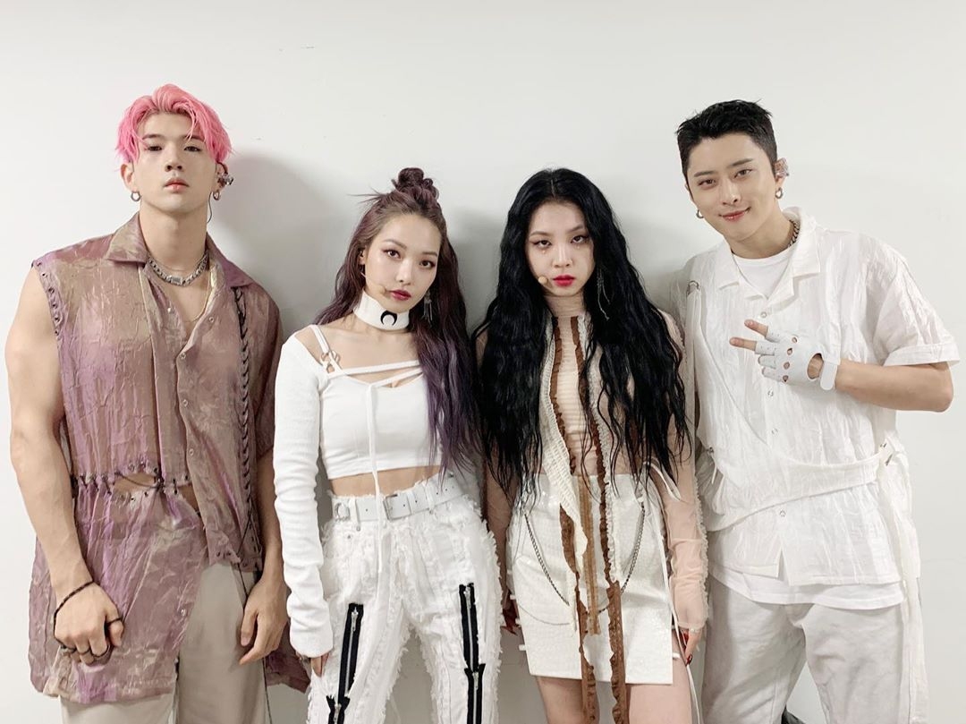 official_kard-official_kard-15993277013361.jpg