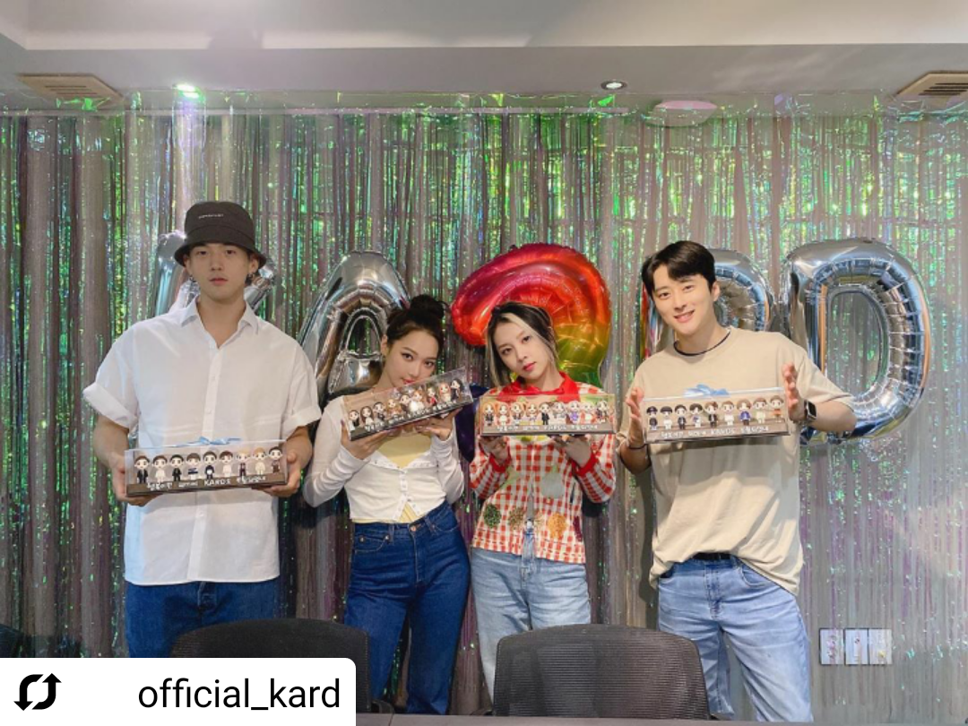 official_kard_20200719113030.png