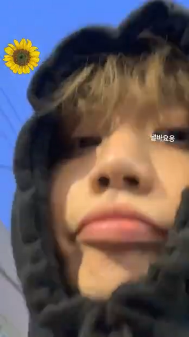 R.png