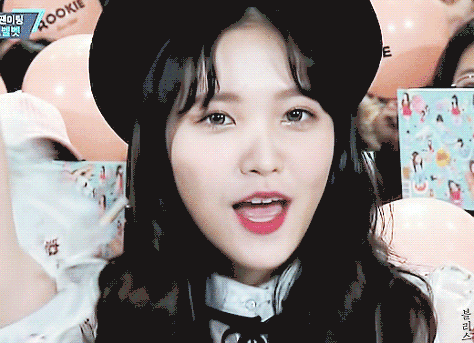 red-velvet-yeri-fans-maknae-kpop-2017-rookie-3.gif