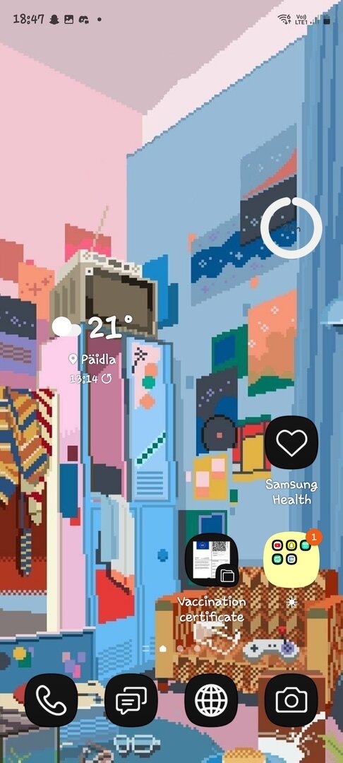 Screenshot_20220703-184728_One UI Home.jpg