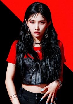 Soyeon.jpg
