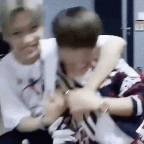stray-kids-han-jisung.gif