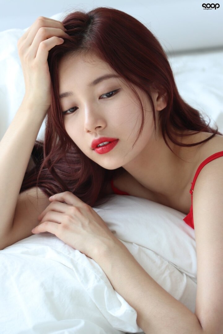 Suzy 07.jpg