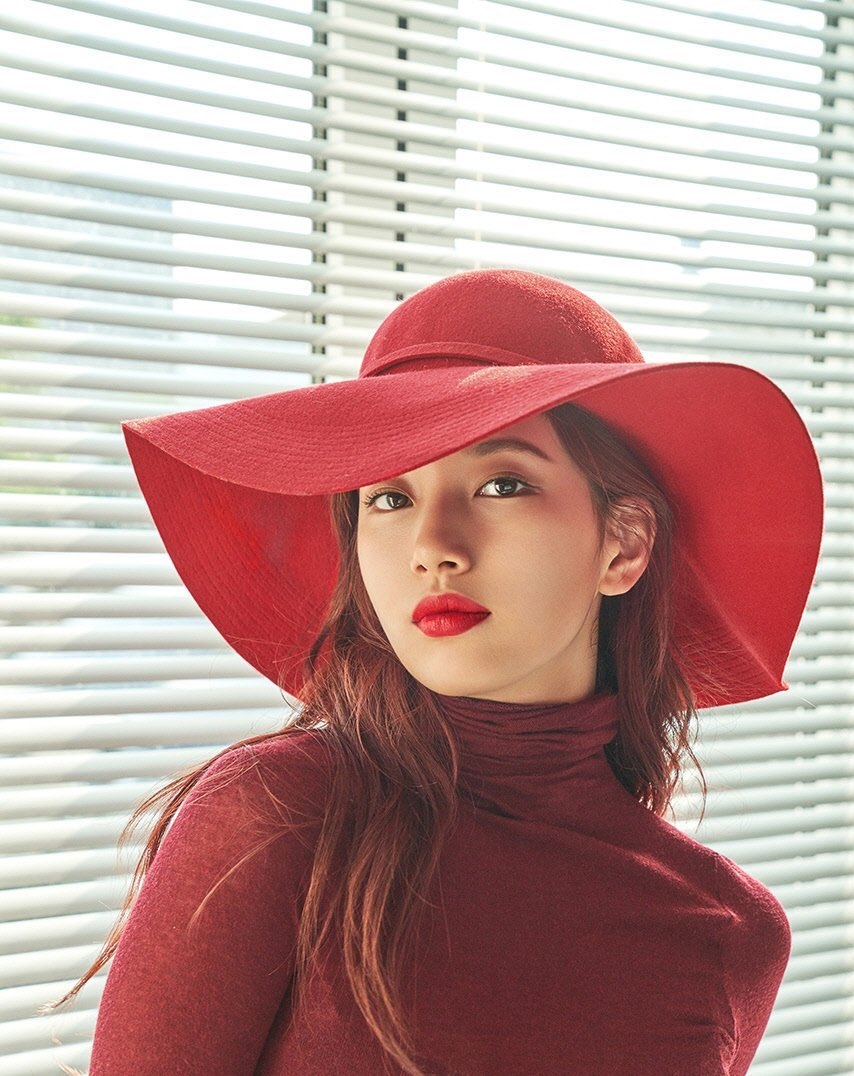 Suzy 19.jpg
