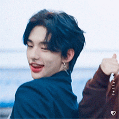 tenor (3).gif