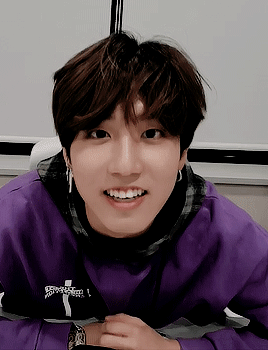 tumblr_003021bb2df597a3176dfcfe98a9df84_f521565b_400.gif