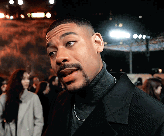 tumblr_370264e59a0ca6409f001678f0ebe7c5_25e5ff42_540.gif