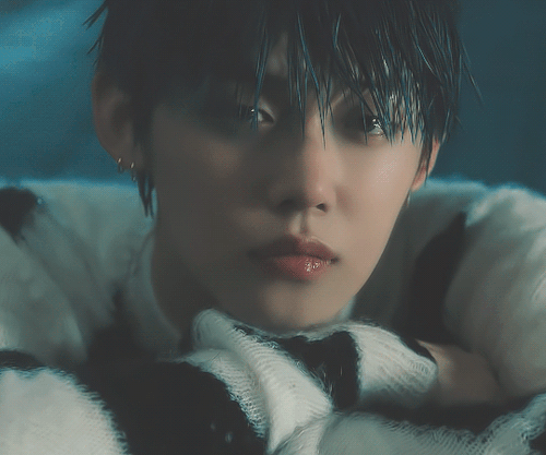 tumblr_5b0b56132429d61a5091d6ae9bcf7308_ca317a35_500.gif