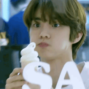 tumblr_osqzh8BuQb1ueksefo3_400.gif