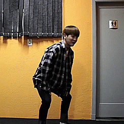 tumblr_p77cxkBRUN1x12oh9o2_250.gif