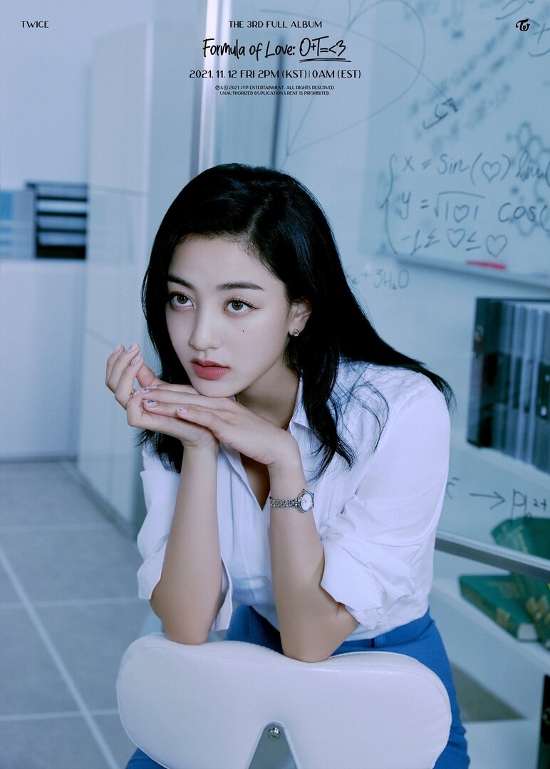 Twice - Jihyo (Formula of Love, Scientist Teaser) 01.jpg