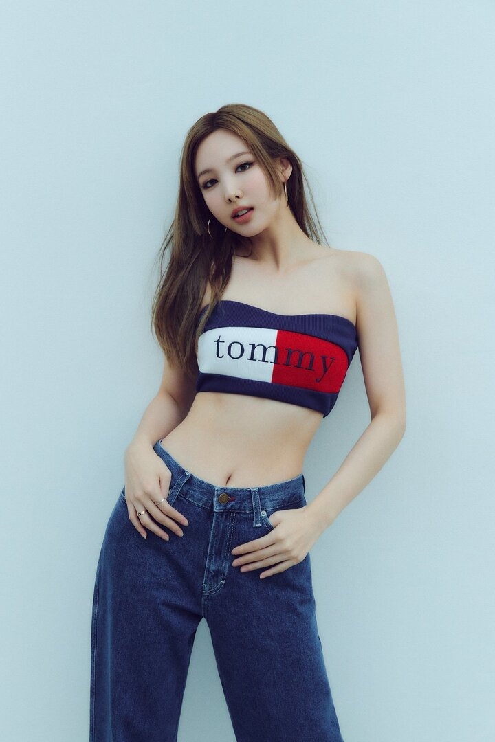 TWICE-Nayeon-x-Tommy-Jeans-F-W-Collection-2022-documents-13.jpeg